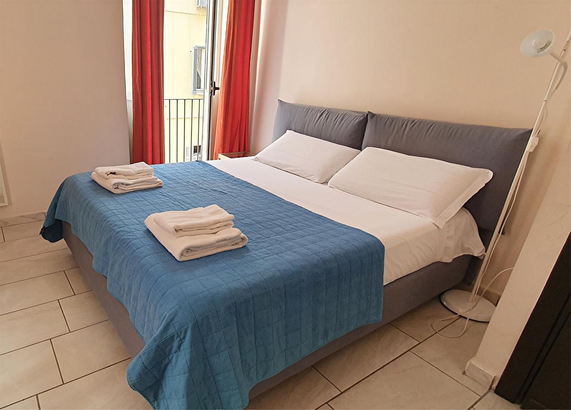 B&B City Center Nápoly Szoba fotó