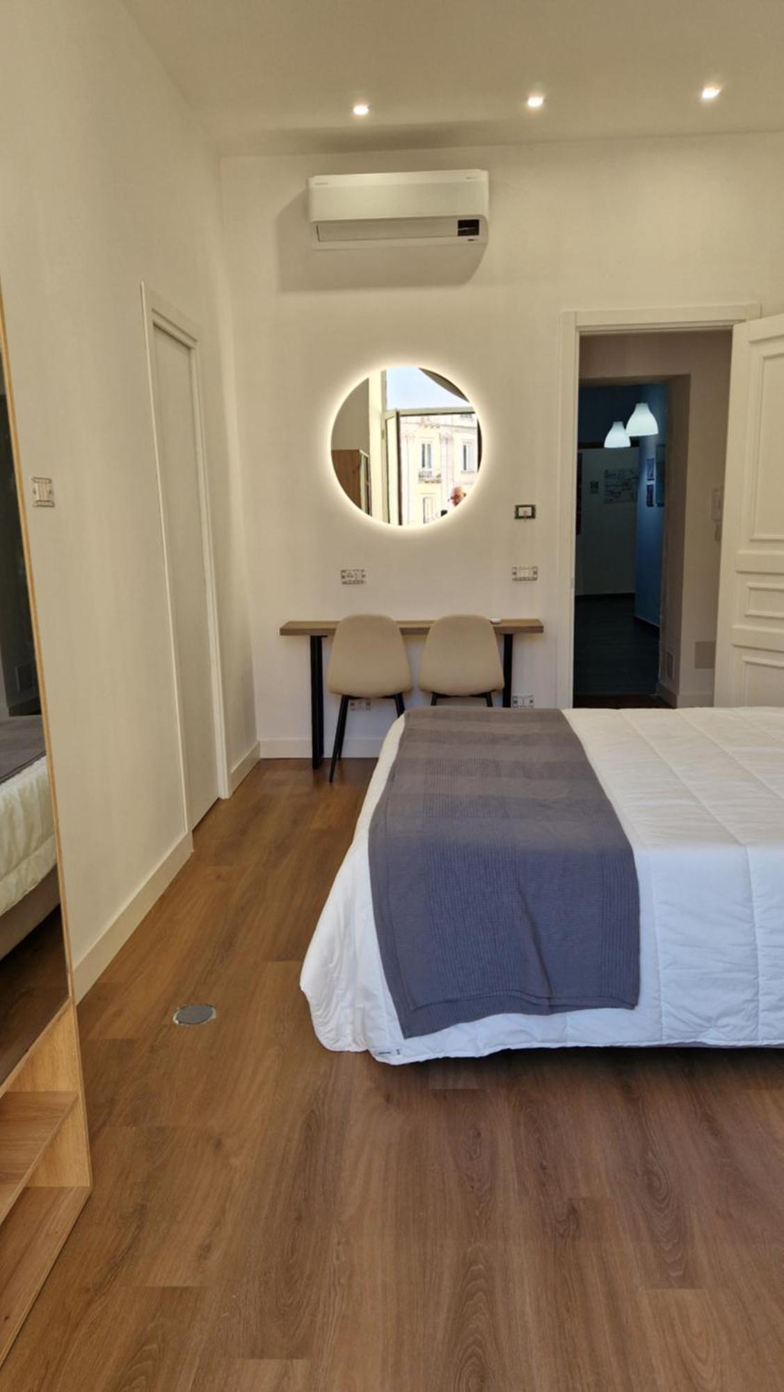 B&B City Center Nápoly Szoba fotó