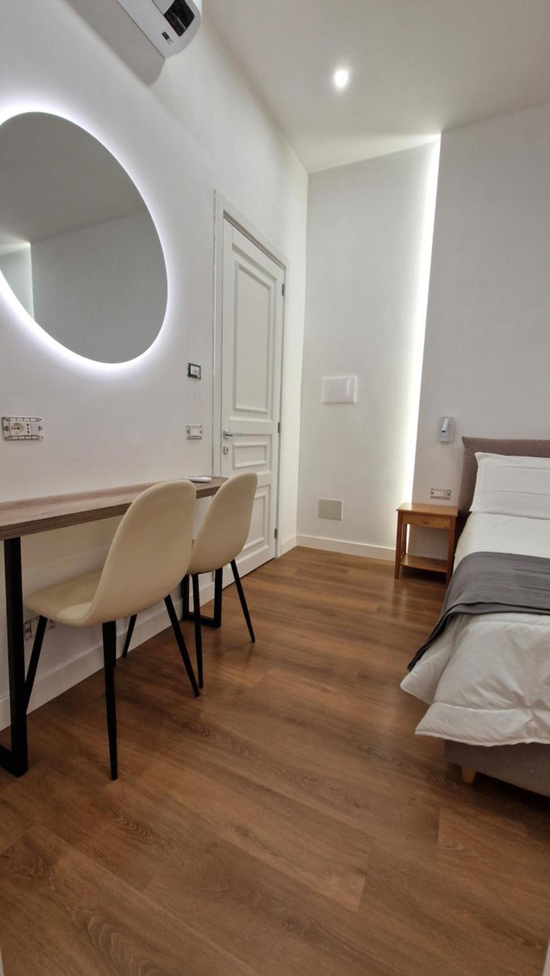 B&B City Center Nápoly Szoba fotó